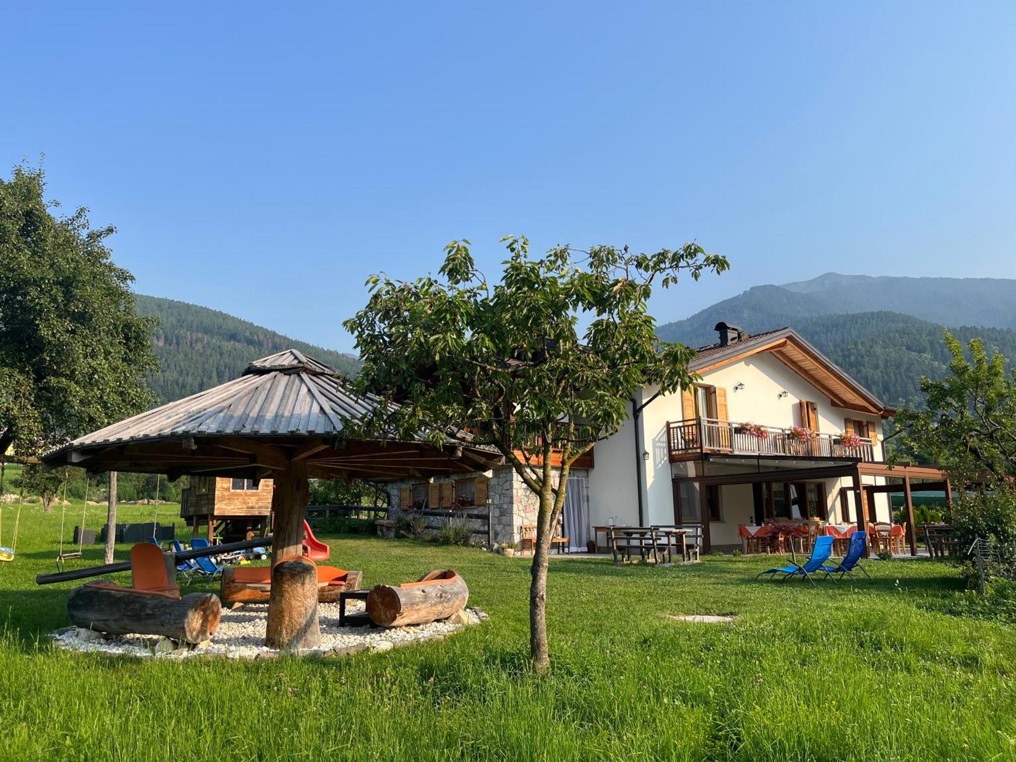 Agriturismo Fattoria Dalcastagne Torcegno ภายนอก รูปภาพ