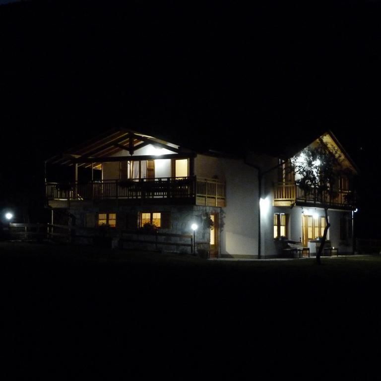Agriturismo Fattoria Dalcastagne Torcegno ภายนอก รูปภาพ